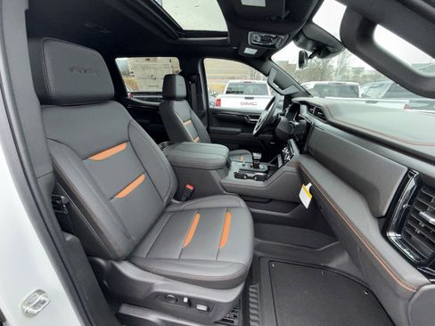 New 2026 GMC Sierra 1500 AT4 w/ AT4 Premium Package image 28