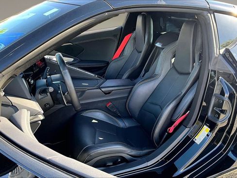 Used 2020 Chevrolet Corvette Stingray Coupe w/ Z51 Performance Package RWD image 26