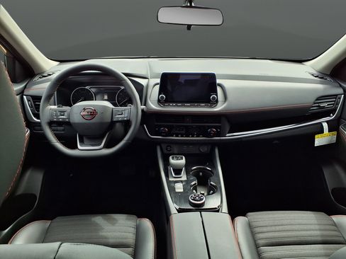 New 2026 Nissan Rogue SV AWD/4WD image 28