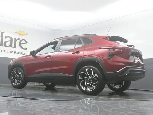 Used 2024 Chevrolet Trax RS FWD image 55