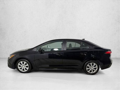 Used 2024 Toyota Corolla LE FWD image 6