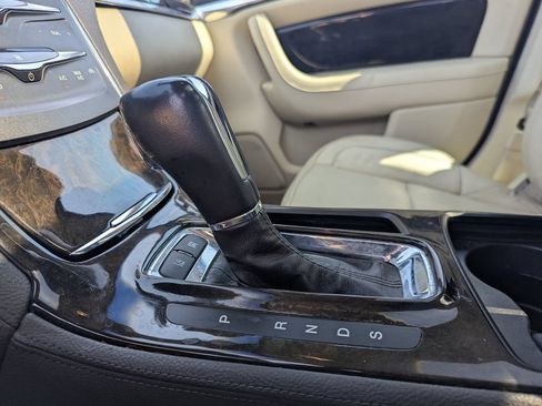 Used 2014 Lincoln MKS AWD w/ Equipment Group 201A image 18