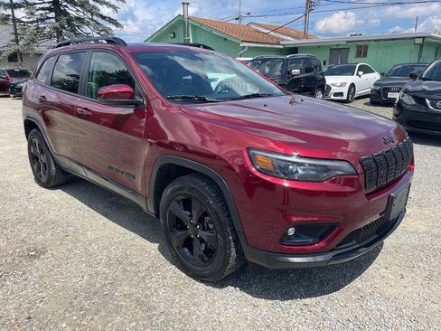 Used 2020 Jeep Cherokee Latitude Plus AWD/4WD image 4