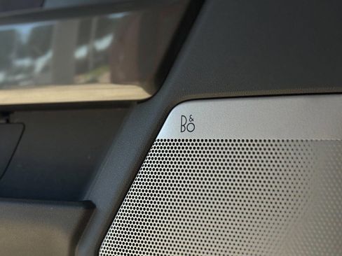 Used 2023 Ford F150 Lariat w/ Equipment Group 502A High image 30