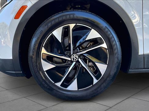 Used 2022 Volkswagen ID.4 Pro S image 10