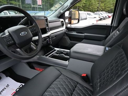 New 2025 Ford F250 XLT w/ Black Appearance Package image 62