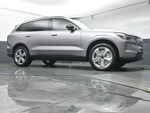 New 2026 Volvo EX90 Plus image 29