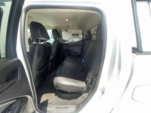 Used 2020 Chevrolet Colorado W/T w/ WT Convenience Package AWD/4WD image 10