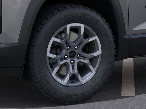 New 2026 Chevrolet Equinox ACTIV AWD/4WD image 9