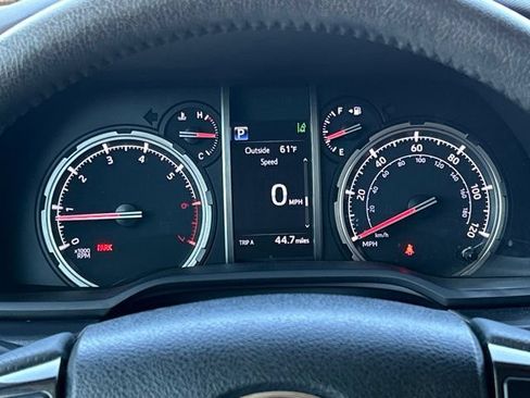 Used 2021 Toyota 4Runner TRD Off-Road Premium w/ Moonroof Package AWD/4WD image 68