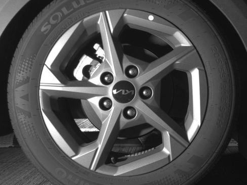 Used 2025 Kia K4 LXS image 15