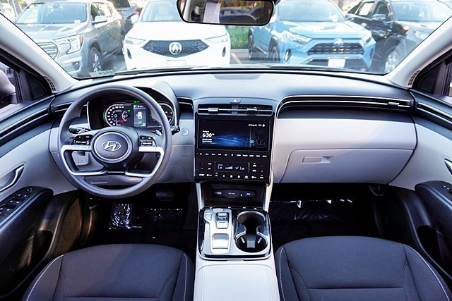 Used 2024 Hyundai Tucson SEL AWD/4WD image 29