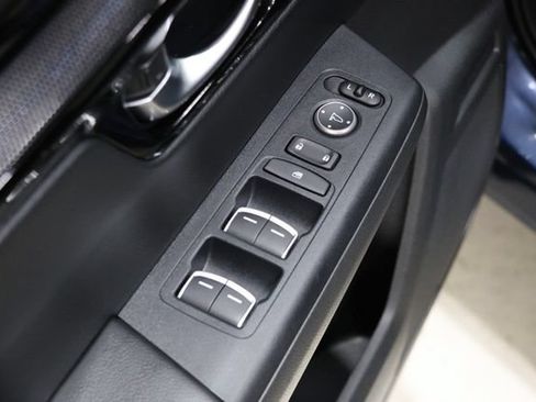 Used 2024 Honda CR-V EX-L image 19