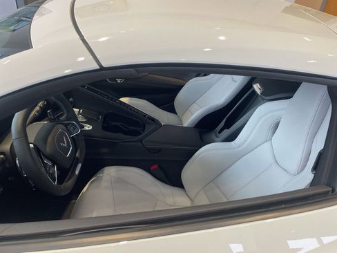 Used 2024 Chevrolet Corvette Z06 RWD image 4