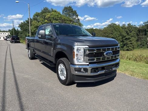 New 2026 Ford F350 XLT image 14