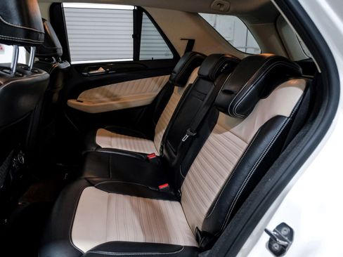 Used 2018 Mercedes-Benz GLE 43 AMG 4MATIC image 17