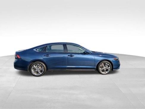 Used 2024 Honda Accord EX image 6
