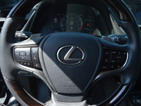 Used 2019 Lexus ES 350 w/ Premium Package FWD image 14