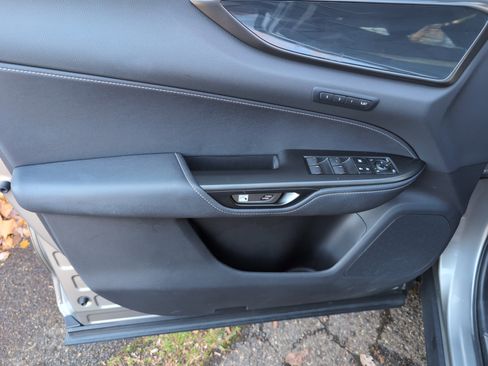 Used 2022 Lexus NX 350 NX 350 Premium image 15