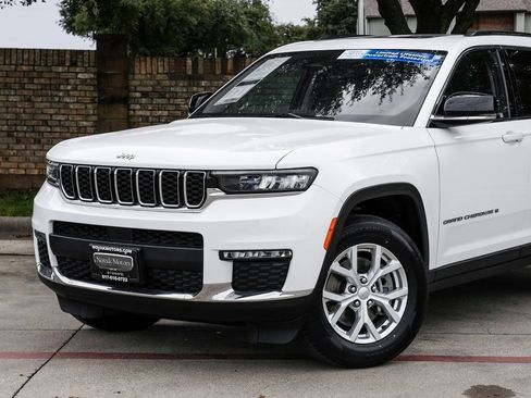 Used 2023 Jeep Grand Cherokee L Limited image 13