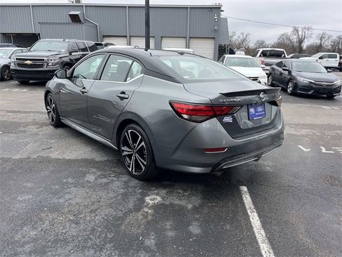 Used 2022 Nissan Sentra SR w/ Lighting Package image 5
