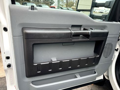 Used 2015 Ford F450 XL w/ Power Equipment Group image 29