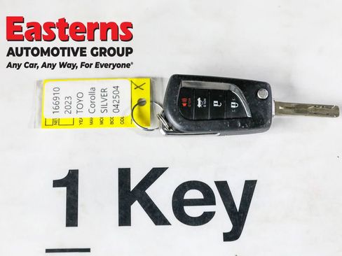 Used 2023 Toyota Corolla LE image 21