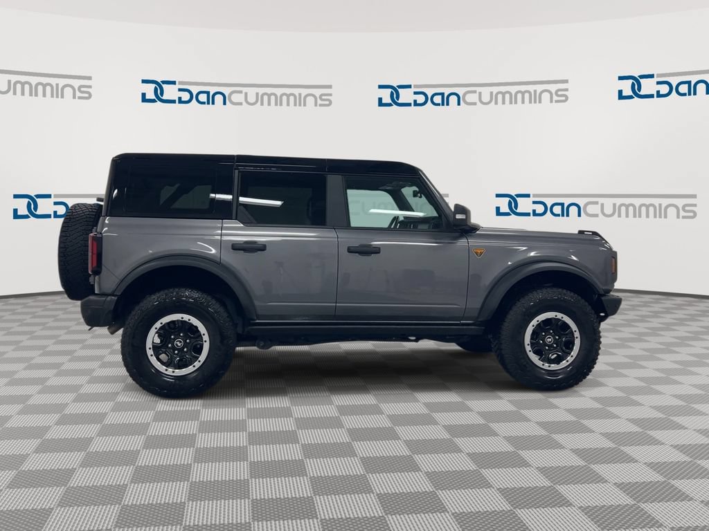 Used 2024 Ford Bronco Badlands AWD/4WD image 9