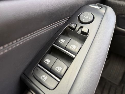 Used 2024 BMW X5 M60i AWD/4WD image 26