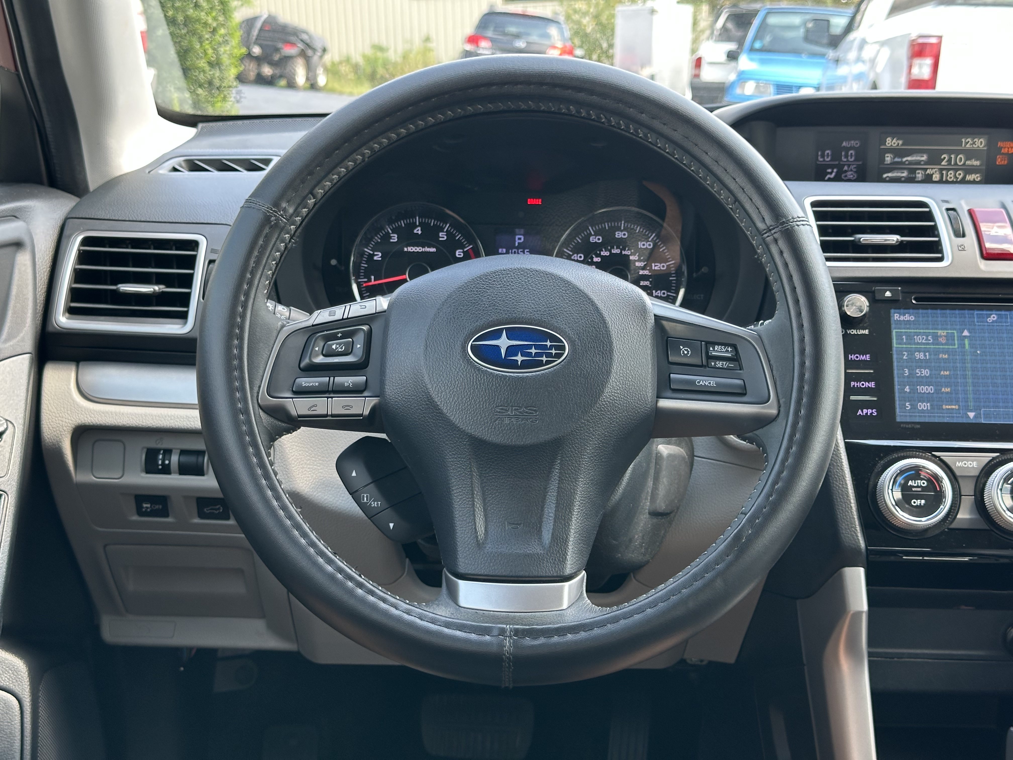 Used 2016 Subaru Forester 2.5i Touring AWD/4WD image 18