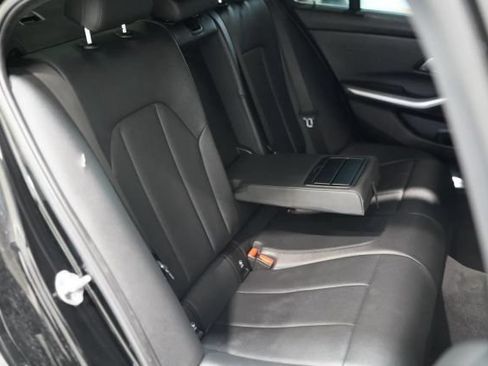 Used 2019 BMW 330i Sedan w/ Convenience Package RWD image 45