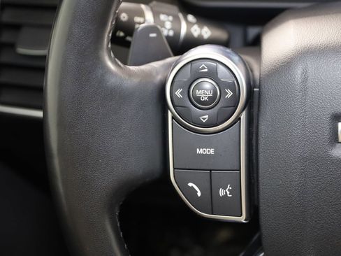 Used 2018 Land Rover Discovery HSE Luxury AWD/4WD image 39