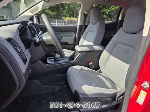 Used 2019 Chevrolet Colorado W/T w/ WT Convenience Package RWD image 9