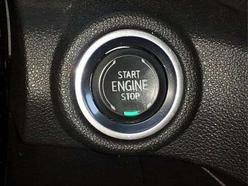 Used 2021 Chevrolet TrailBlazer RS w/ Sun and Liftgate Package image 25