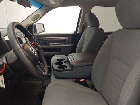 Used 2017 RAM 1500 Classic SLT image 17