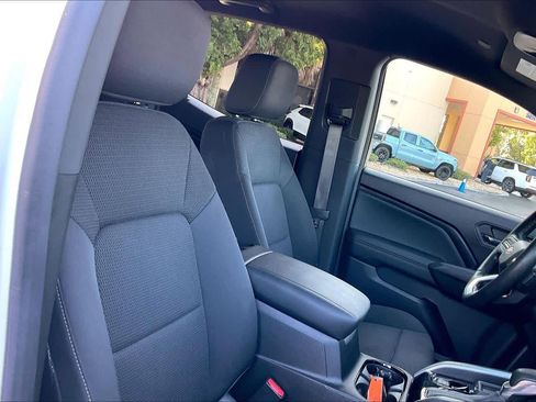 Certified 2023 Chevrolet Colorado LT w/ LT Convenience Package image 7