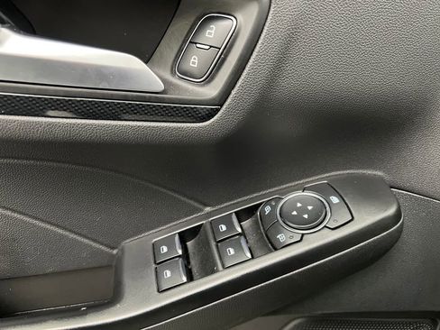 Used 2025 Ford Escape ST-Line AWD/4WD image 12