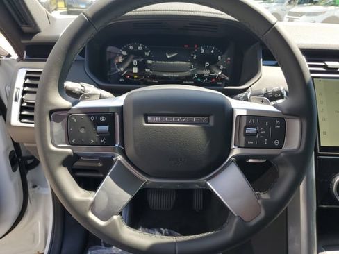 New 2026 Land Rover Discovery S AWD/4WD image 20