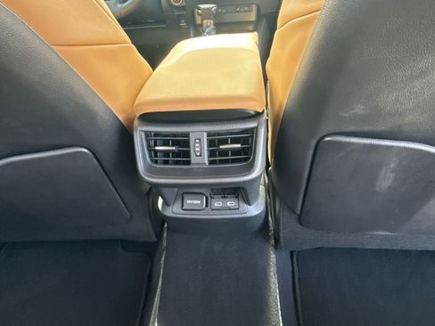Used 2025 Lexus ES 350 w/ Premium Package FWD image 18