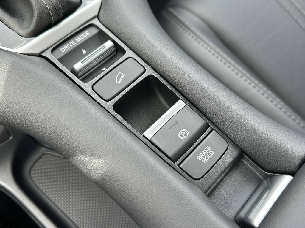 Certified 2026 Honda HR-V EX-L image 29
