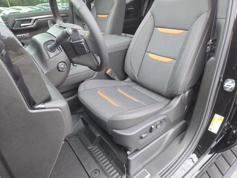 New 2026 GMC Sierra 1500 AT4 w/ AT4 Premium Package image 29