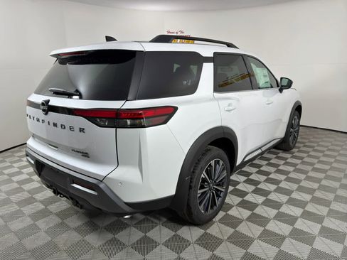 New 2026 Nissan Pathfinder Platinum AWD/4WD image 6