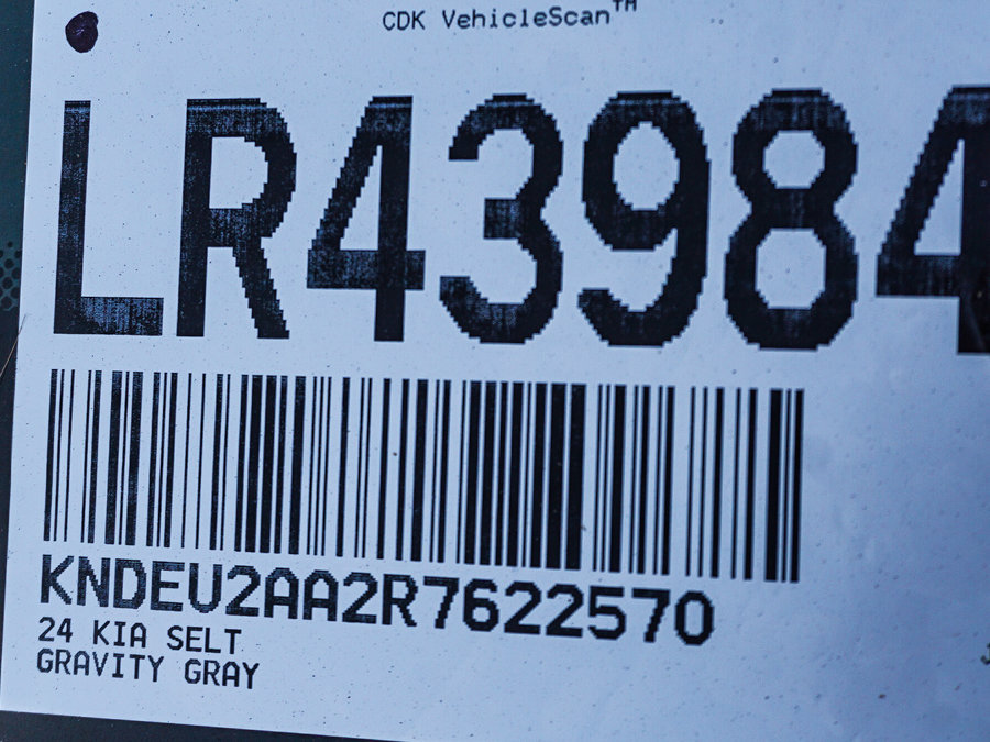 Certified 2024 Kia Seltos S FWD image 27