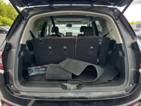 Used 2024 Honda Pilot Elite image 42
