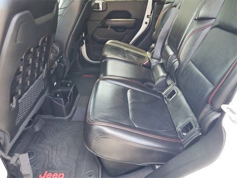 Used 2020 Jeep Gladiator Rubicon image 11