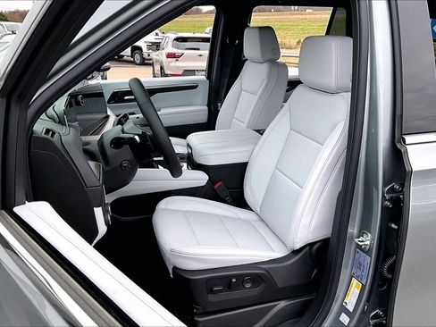 New 2026 Chevrolet Tahoe Premier image 9