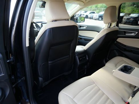 Certified 2024 Ford Edge SEL AWD/4WD image 15
