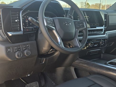 New 2026 Chevrolet Silverado 2500 LTZ w/ Trail Boss Package image 15