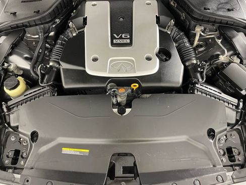 Used 2015 INFINITI Q50 Premium RWD image 38