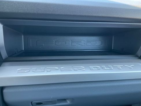 Used 2024 Ford F250 XL w/ STX Appearance Package AWD/4WD image 39